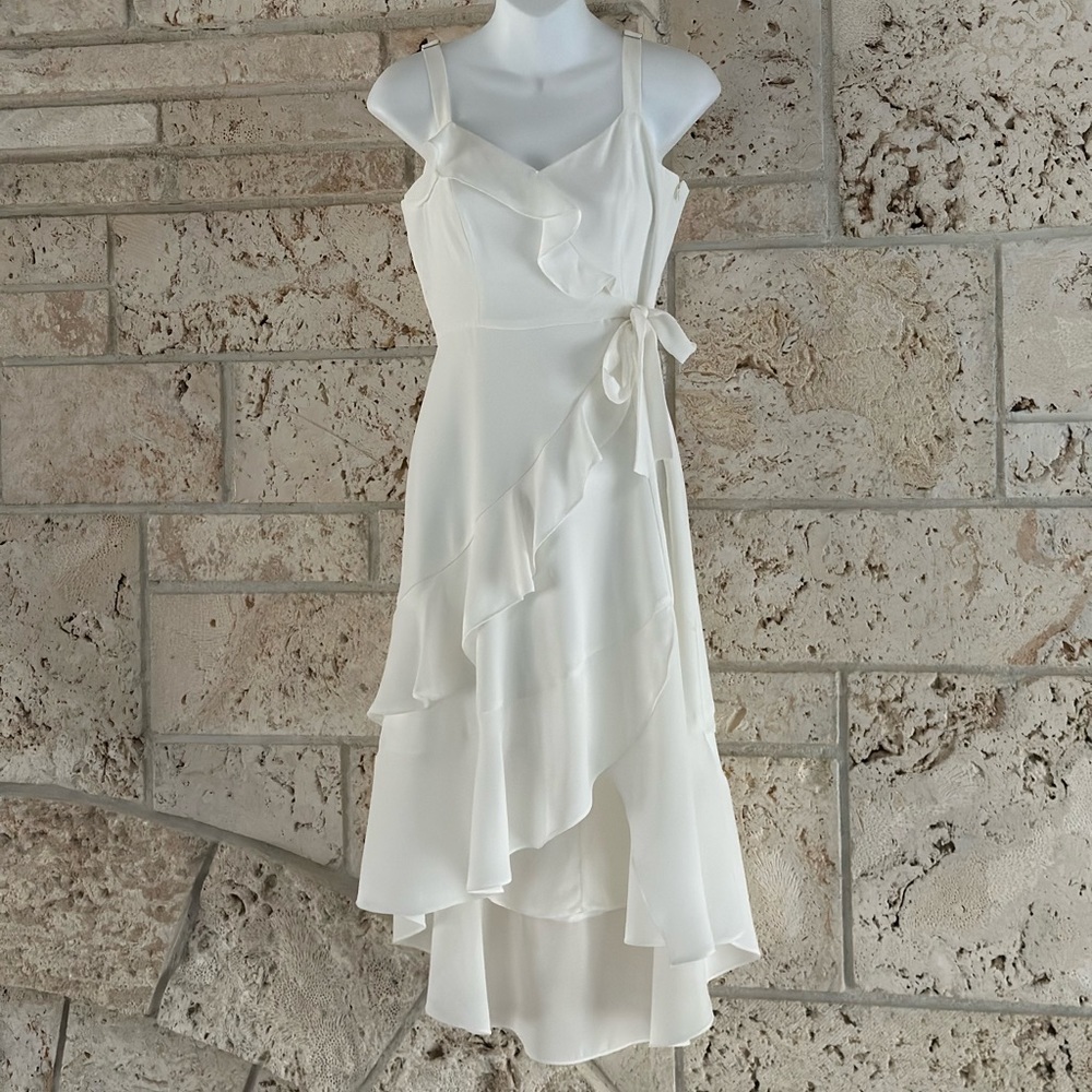 Parker Summer Dress. White. Size 0.